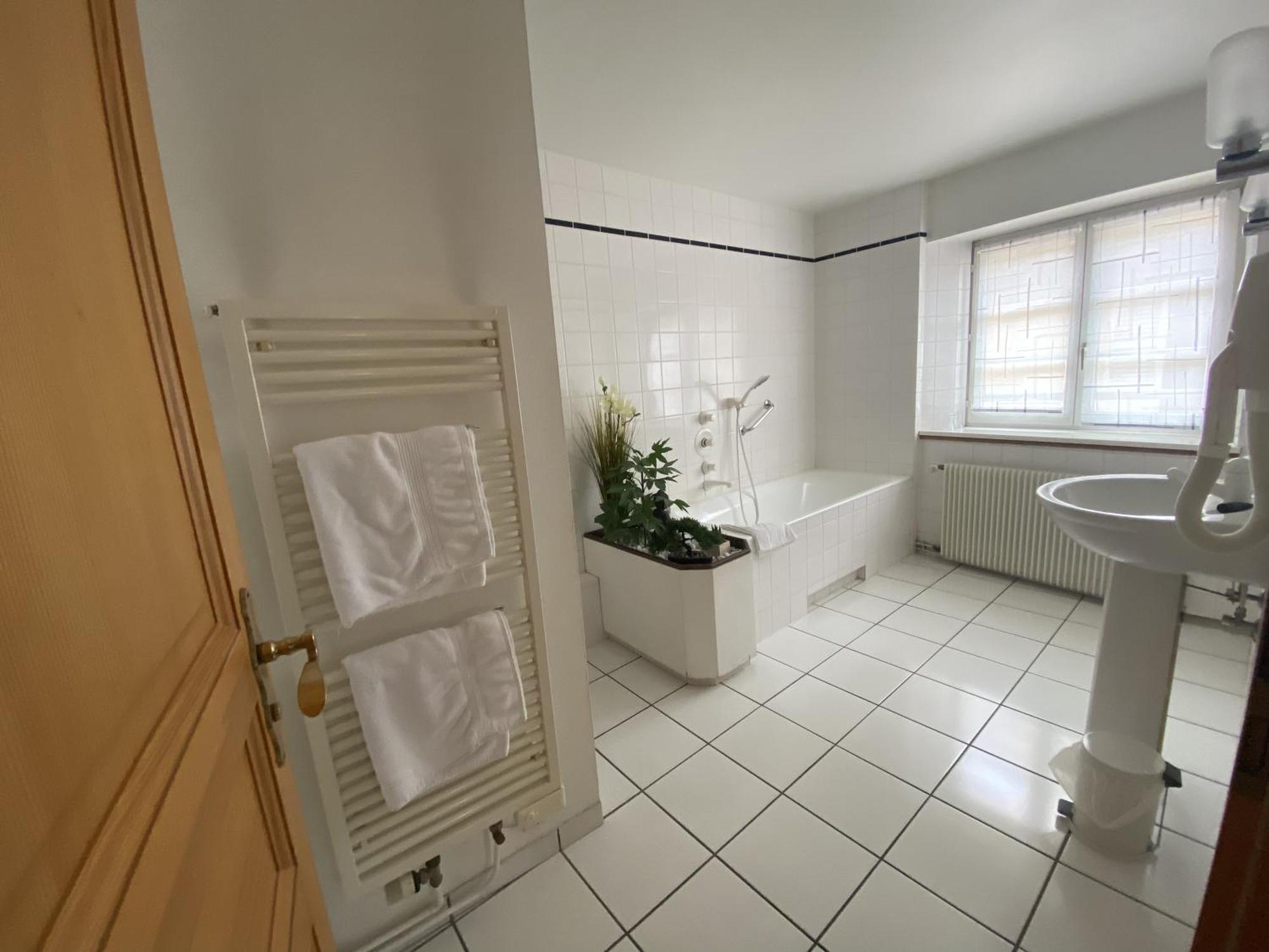 Hotel Le Sarment Mittelbergheim Buitenkant foto